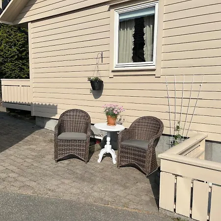 Cozy Place Near Pulpit Rock Апартаменты *